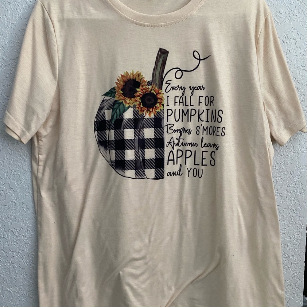 Fall Graphic Tee with Sunflower Pumpkin Design